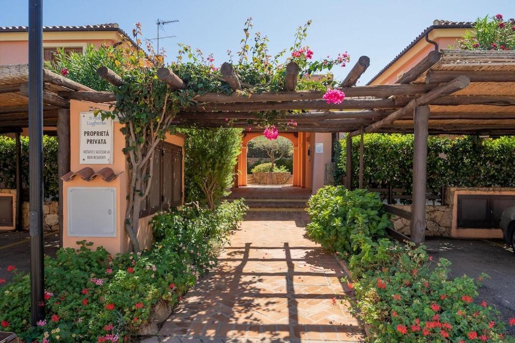 House In Residence With Swimming Pool 2 Km From The Sea Murta Maria Exterior foto