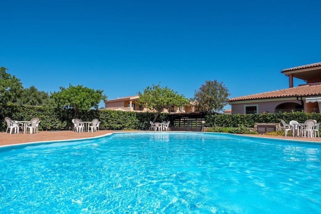 House In Residence With Swimming Pool 2 Km From The Sea Murta Maria Exterior foto