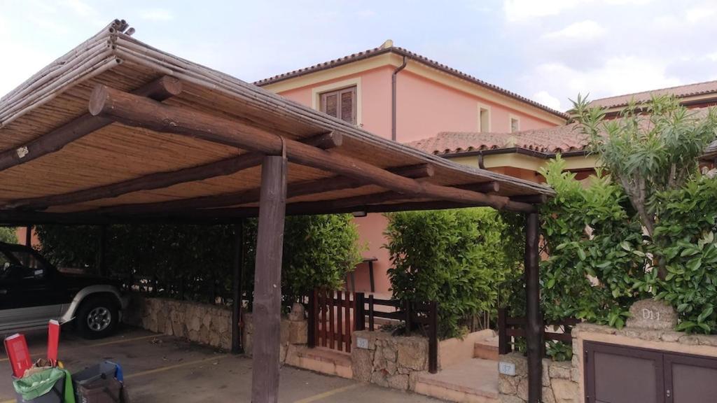 House In Residence With Swimming Pool 2 Km From The Sea Murta Maria Exterior foto