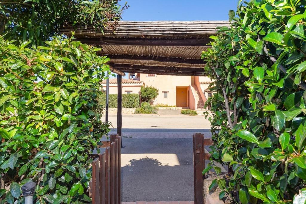 House In Residence With Swimming Pool 2 Km From The Sea Murta Maria Exterior foto